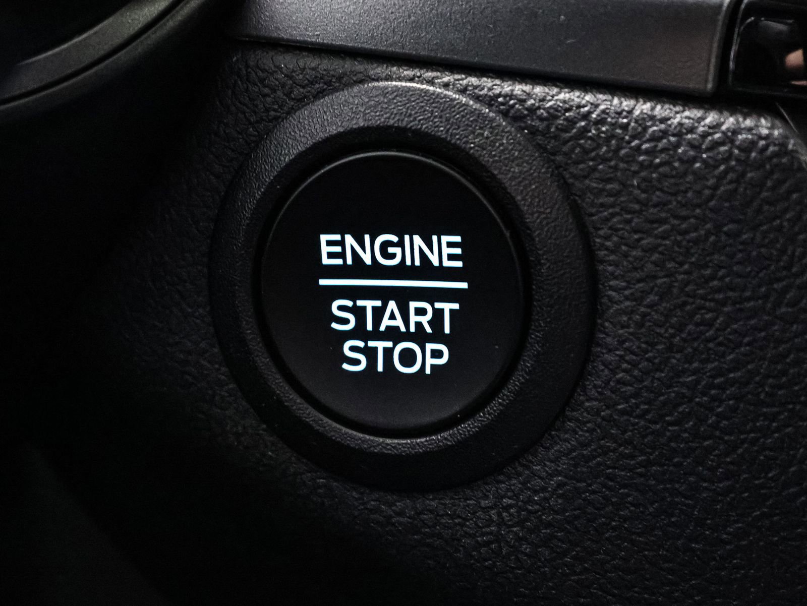 Certified 2024 Ford Escape Active AWD/4WD image 37