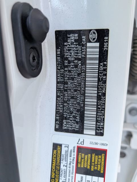 Used 2017 Toyota Camry XLE FWD image 24