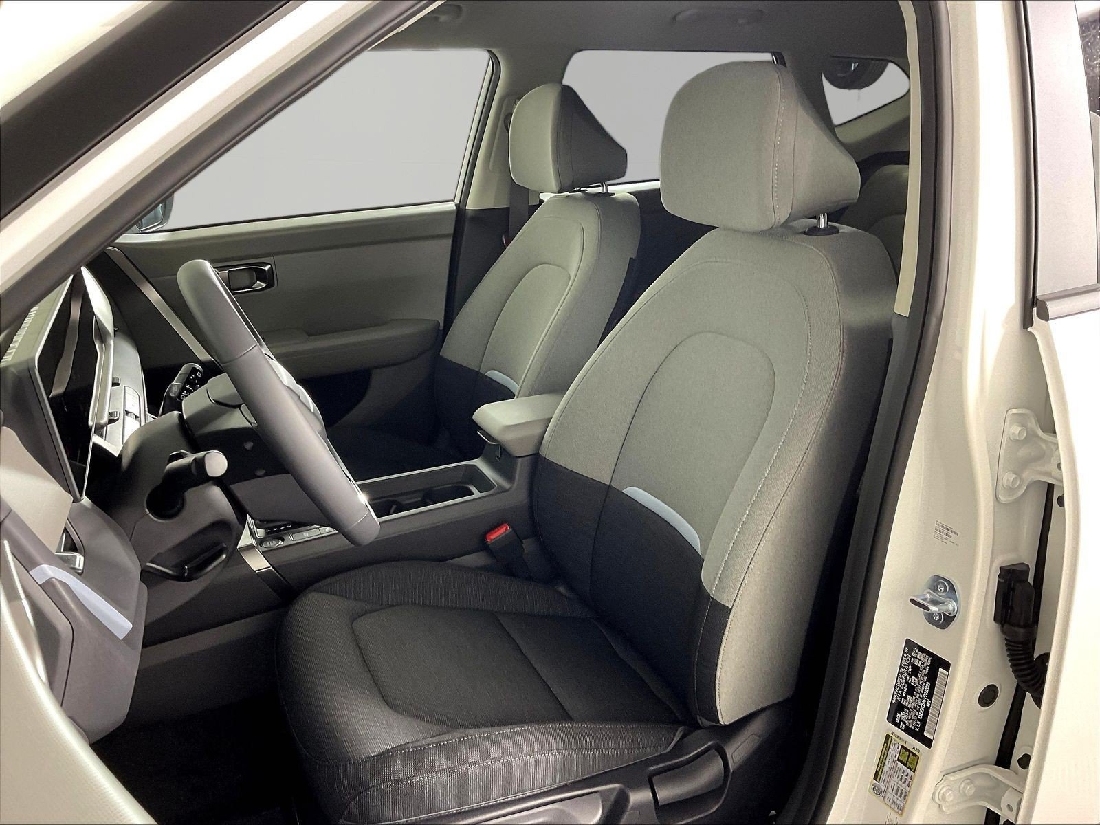 New 2027 Kia Seltos LX AWD/4WD image 16