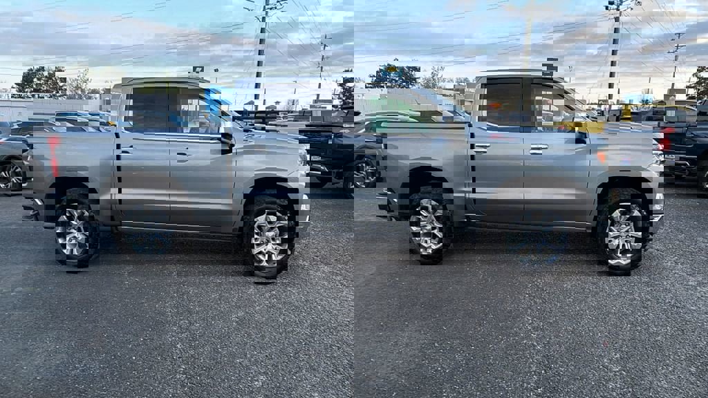 Certified 2024 Chevrolet Silverado 1500 LTZ image 4