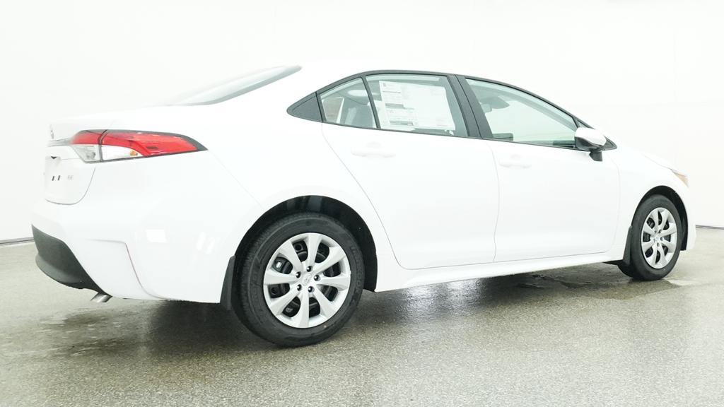 New 2026 Toyota Corolla LE FWD image 17