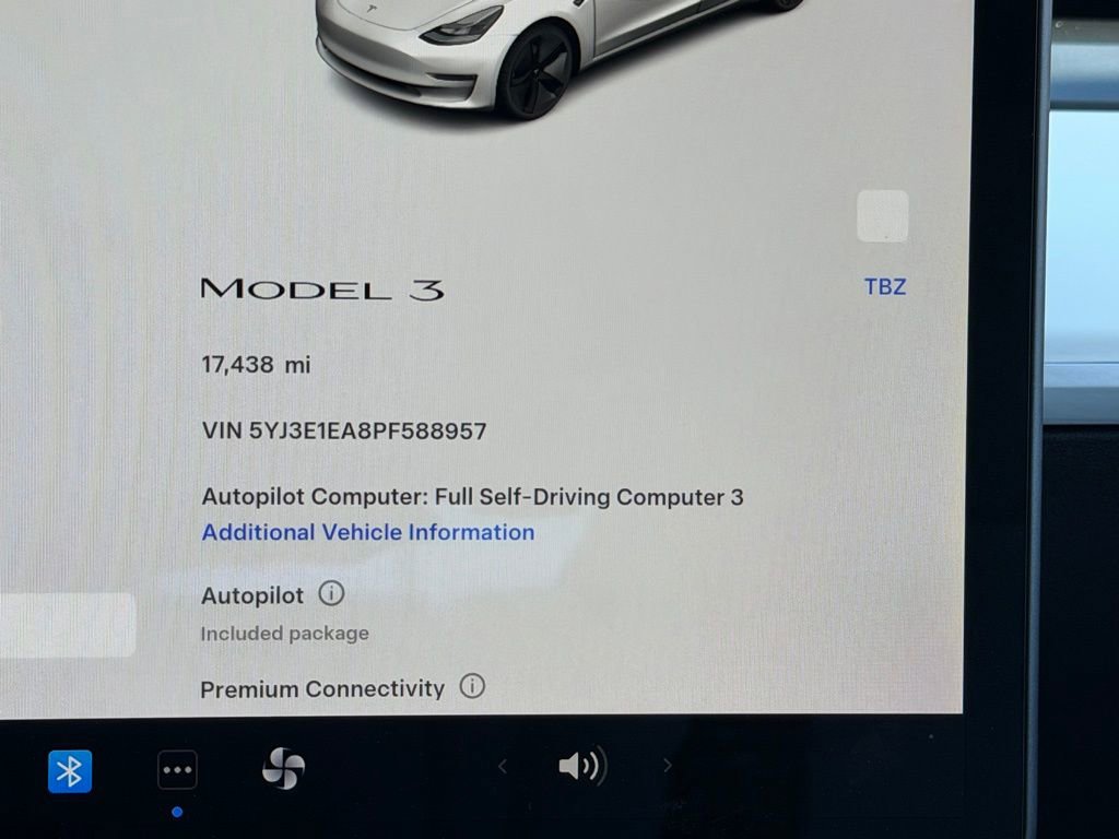 Used 2023 Tesla Model 3 Standard Range RWD image 51