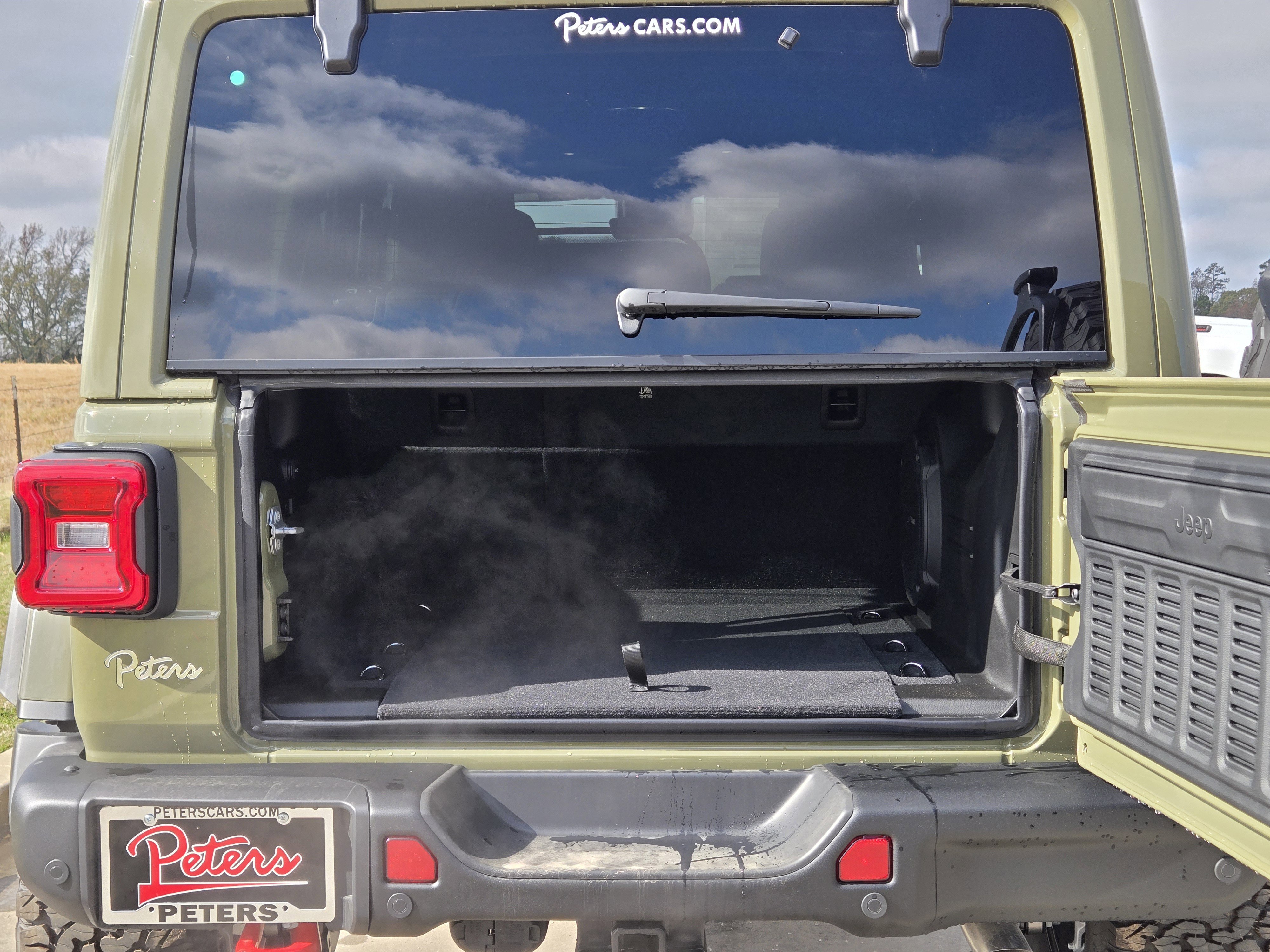 New 2025 Jeep Wrangler Unlimited Rubicon image 6