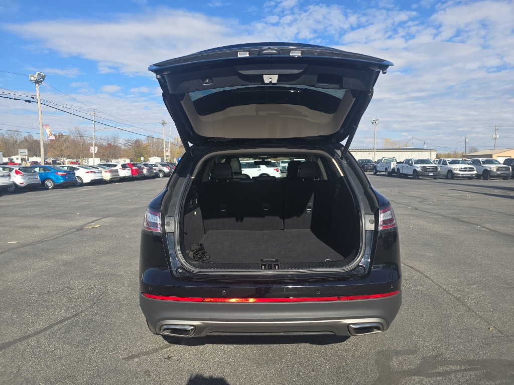 Used 2022 Lincoln Nautilus Reserve w/ Equipment Group 201A image 10