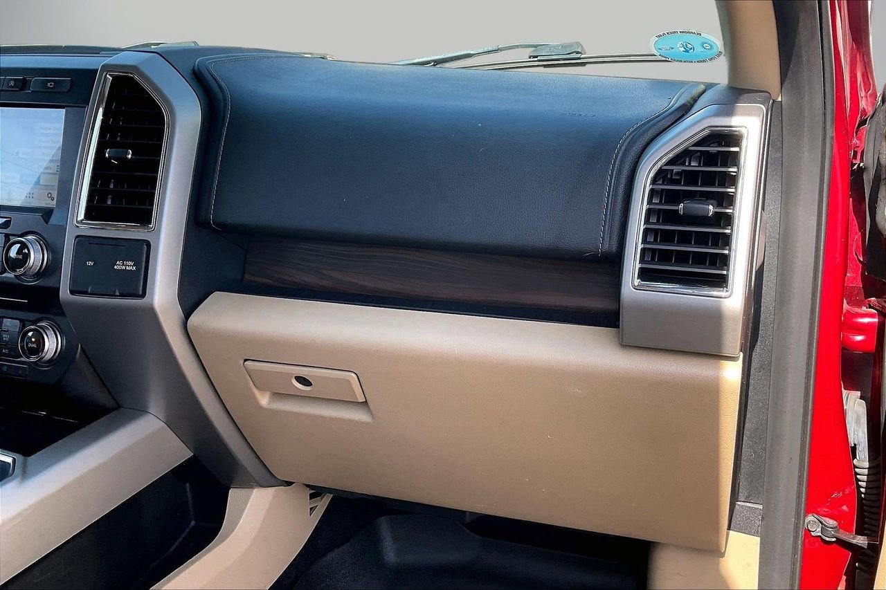 Used 2017 Ford F150 Lariat w/ Equipment Group 502A Luxury image 22