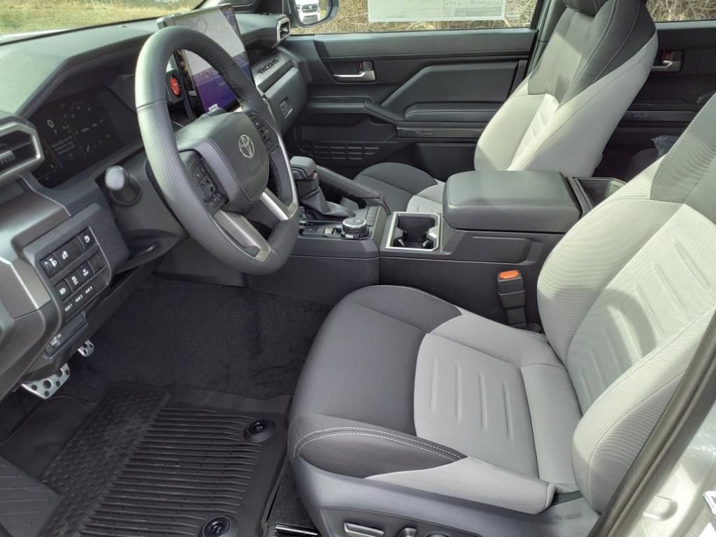 New 2025 Toyota Tacoma TRD Sport image 3