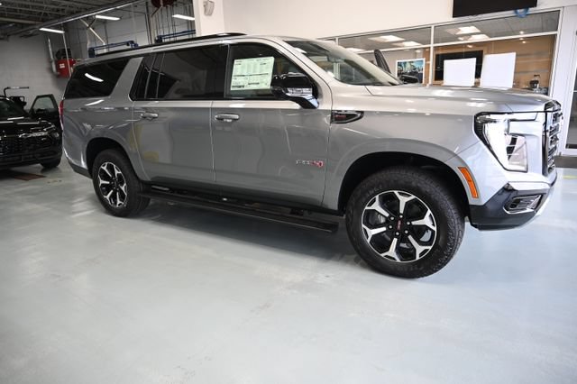 New 2026 GMC Yukon XL AT4 w/ AT4 Premium Package AWD/4WD image 8