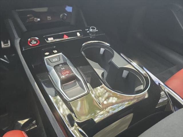 Certified 2025 Audi S6 e-tron Prestige w/ 21" Black Optic Package AWD/4WD image 22