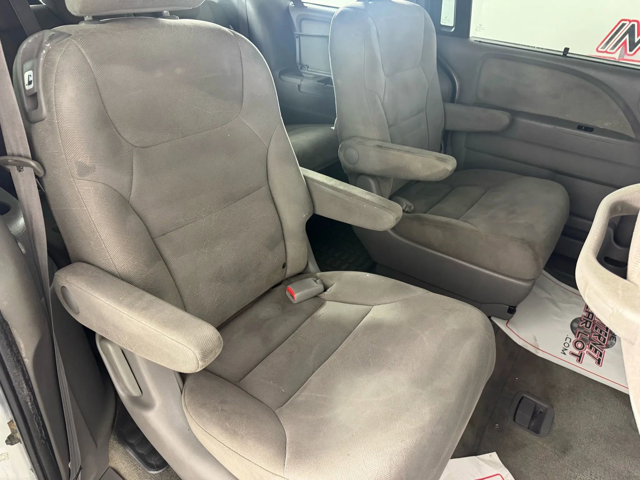 Used 2010 Honda Odyssey EX image 33