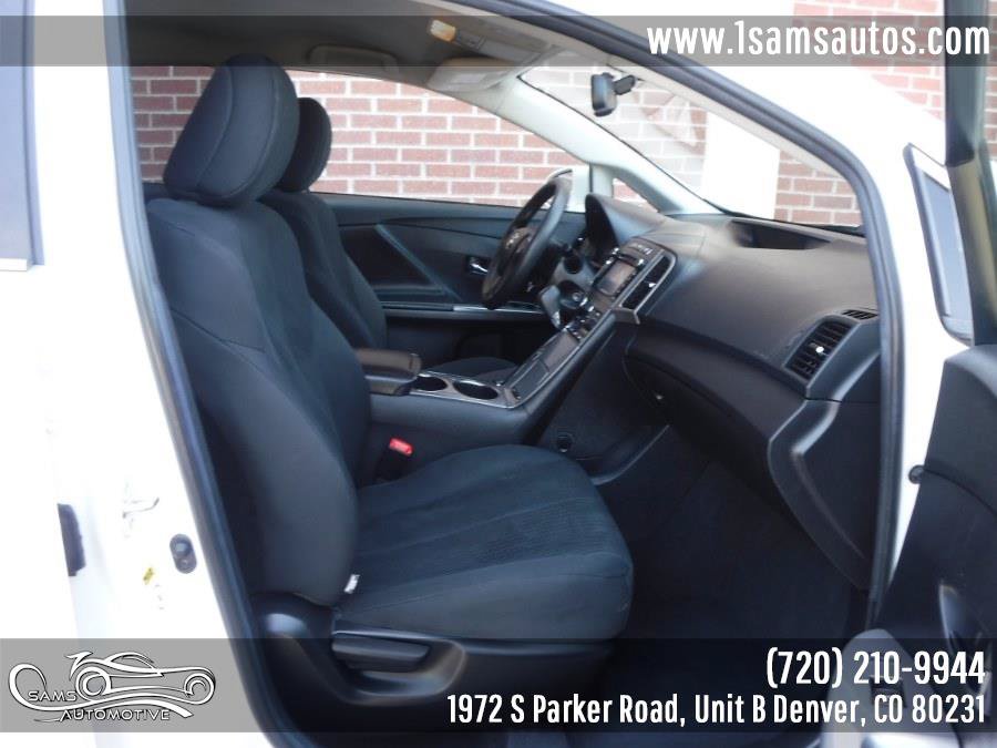 Used 2014 Toyota Venza LE FWD image 9