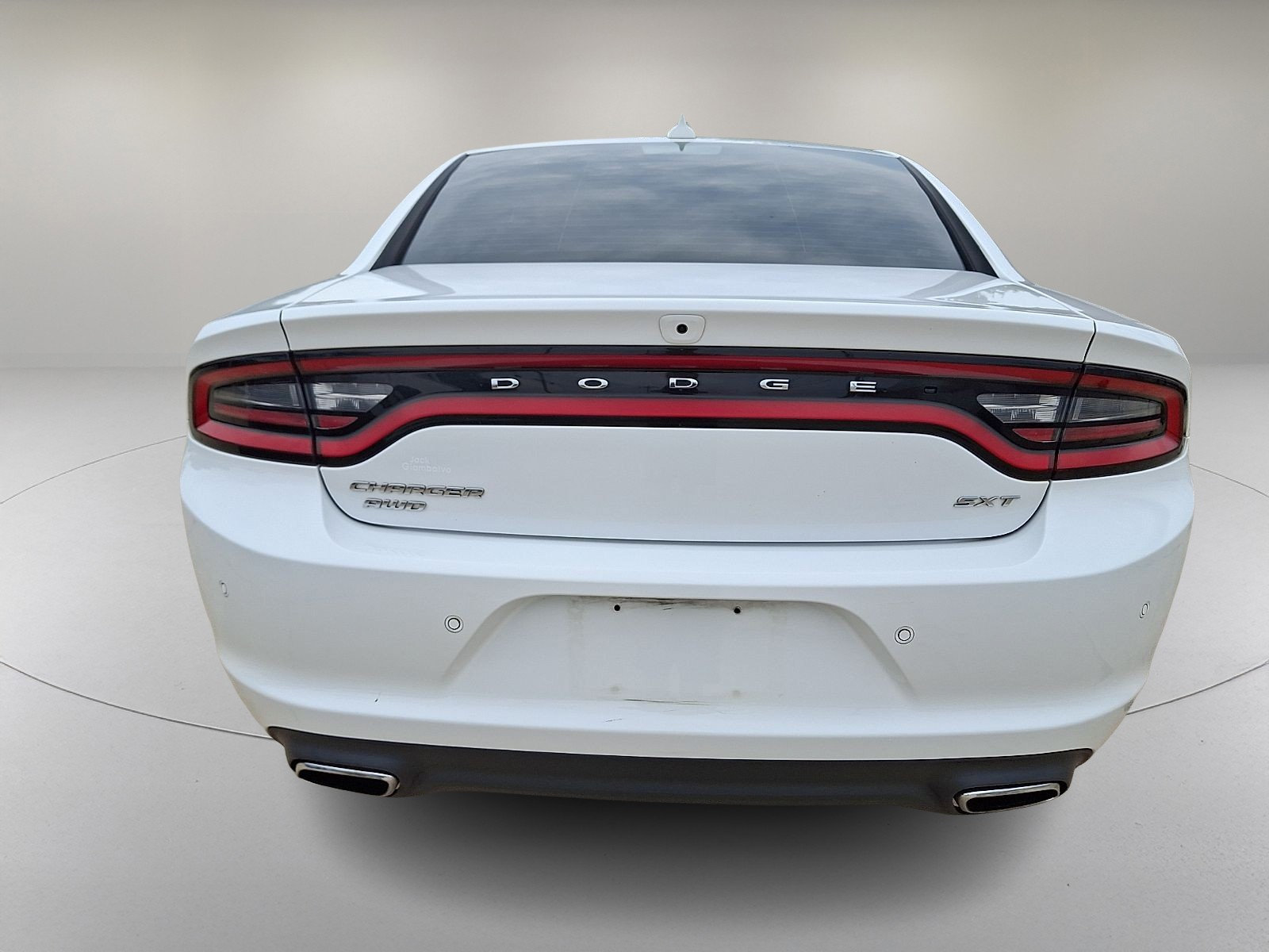 Used 2017 Dodge Charger SXT w/ AWD Plus Group image 9