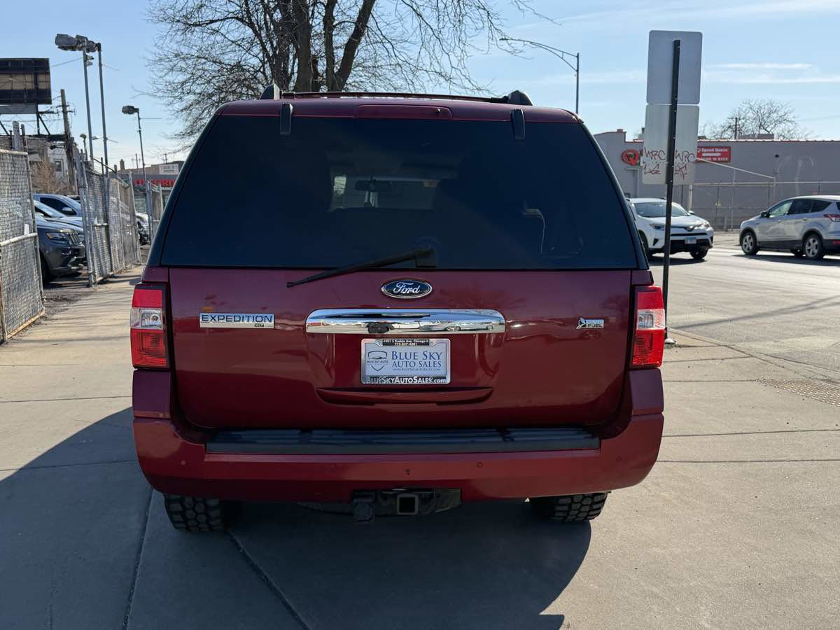 Used 2013 Ford Expedition XLT image 6