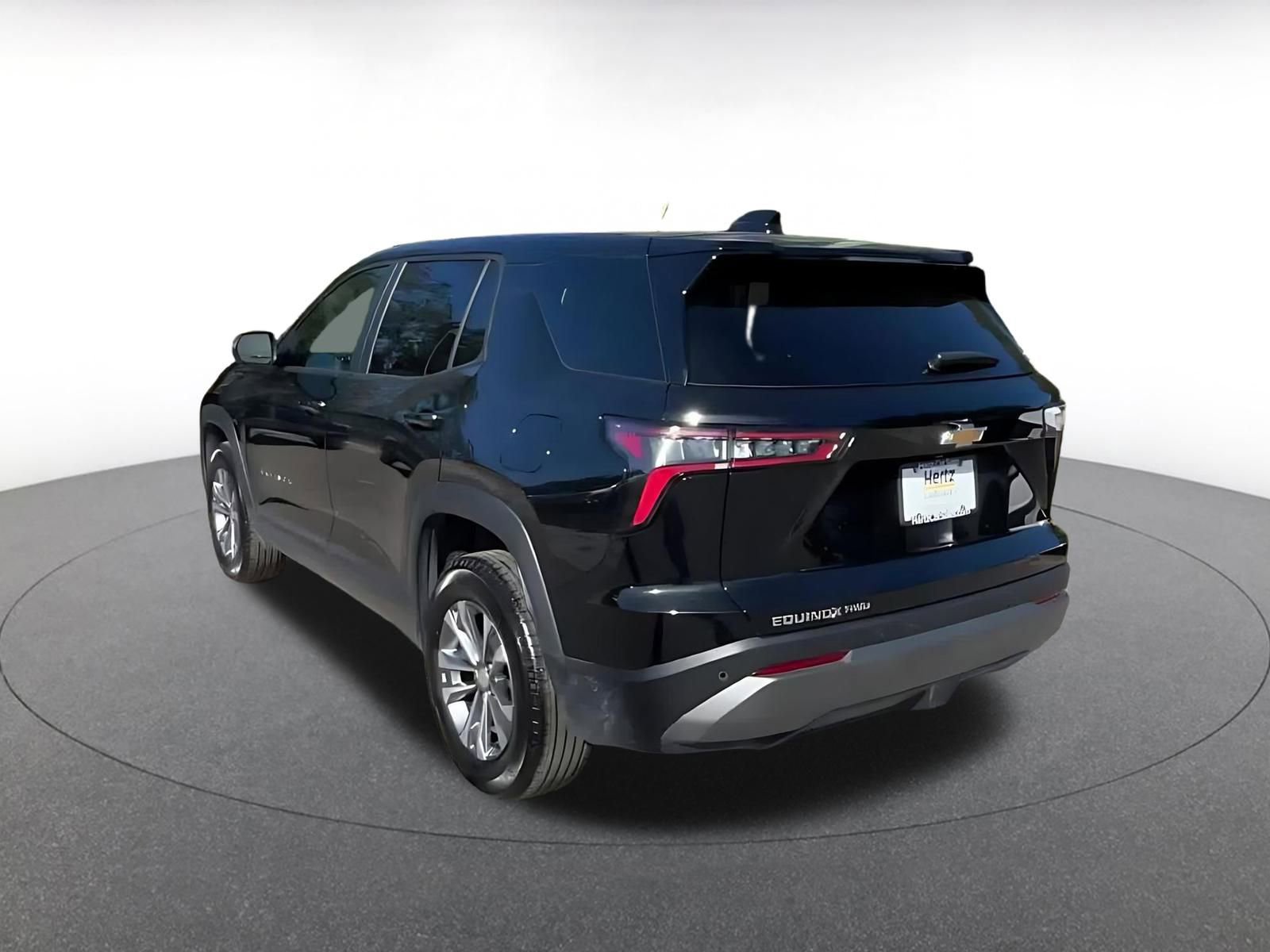 Used 2025 Chevrolet Equinox LT image 11