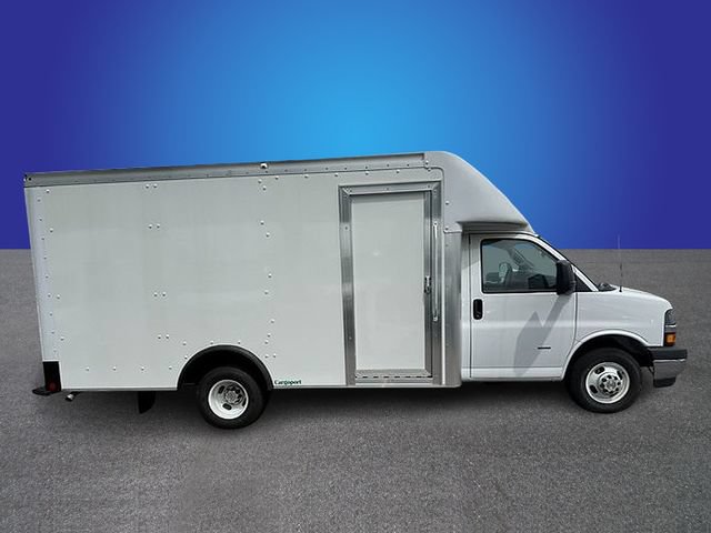 New 2023 Chevrolet Express 3500 w/ Power Convenience Package RWD image 4
