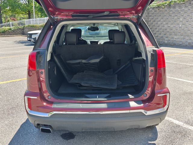 Used 2017 GMC Terrain SLT w/ Open Road Package AWD/4WD image 5