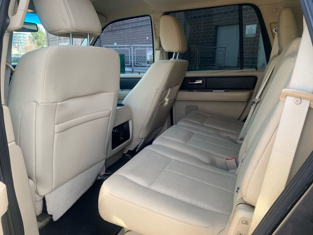 Used 2016 Ford Expedition XL image 16