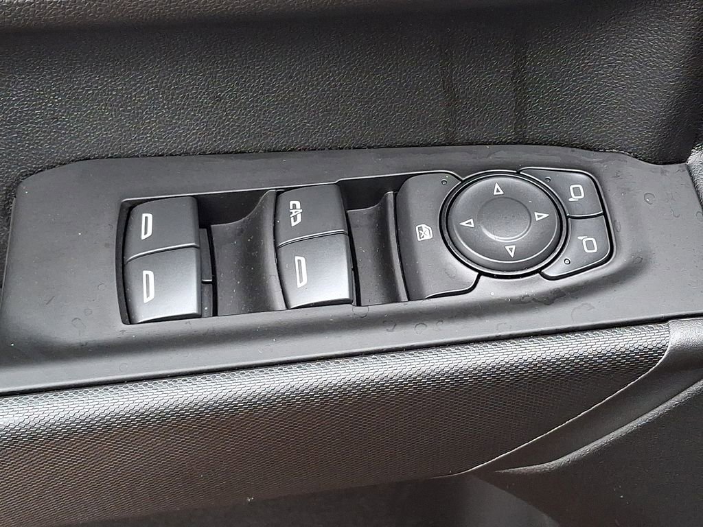 Used 2026 Chevrolet Silverado 1500 W/T w/ WT Value Package image 27