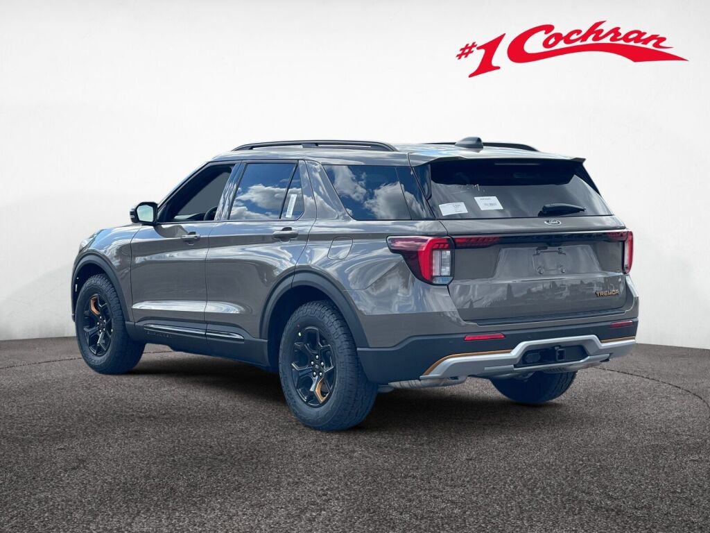 New 2026 Ford Explorer ST image 4
