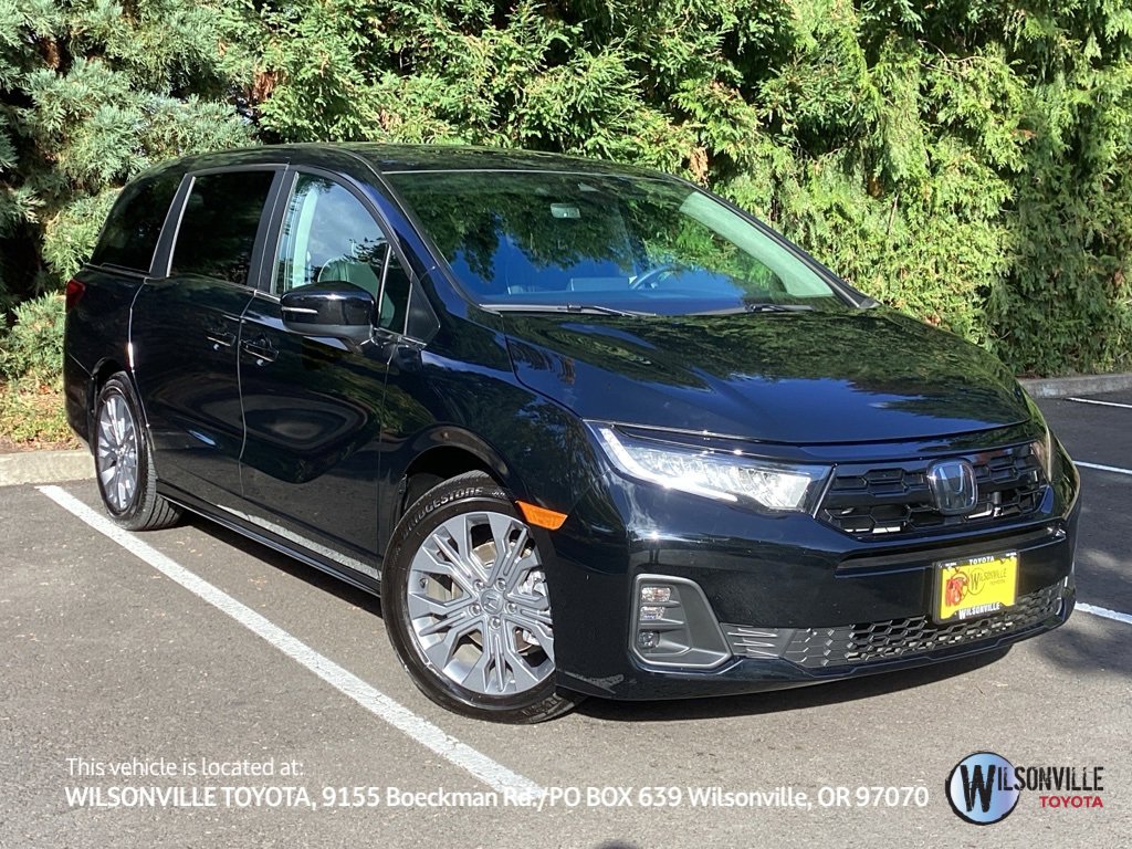 Used 2025 Honda Odyssey Touring image 1