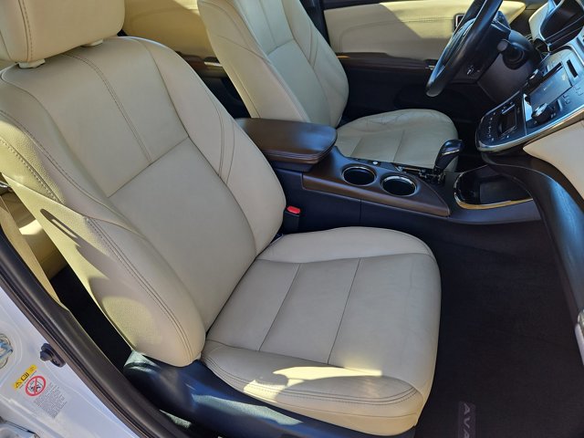Used 2016 Toyota Avalon XLE Premium image 22