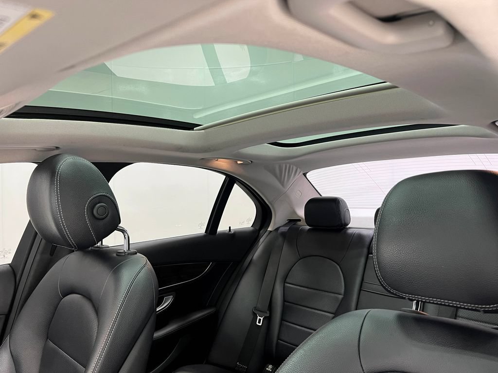 Used 2015 Mercedes-Benz C 300 4MATIC Sedan image 12