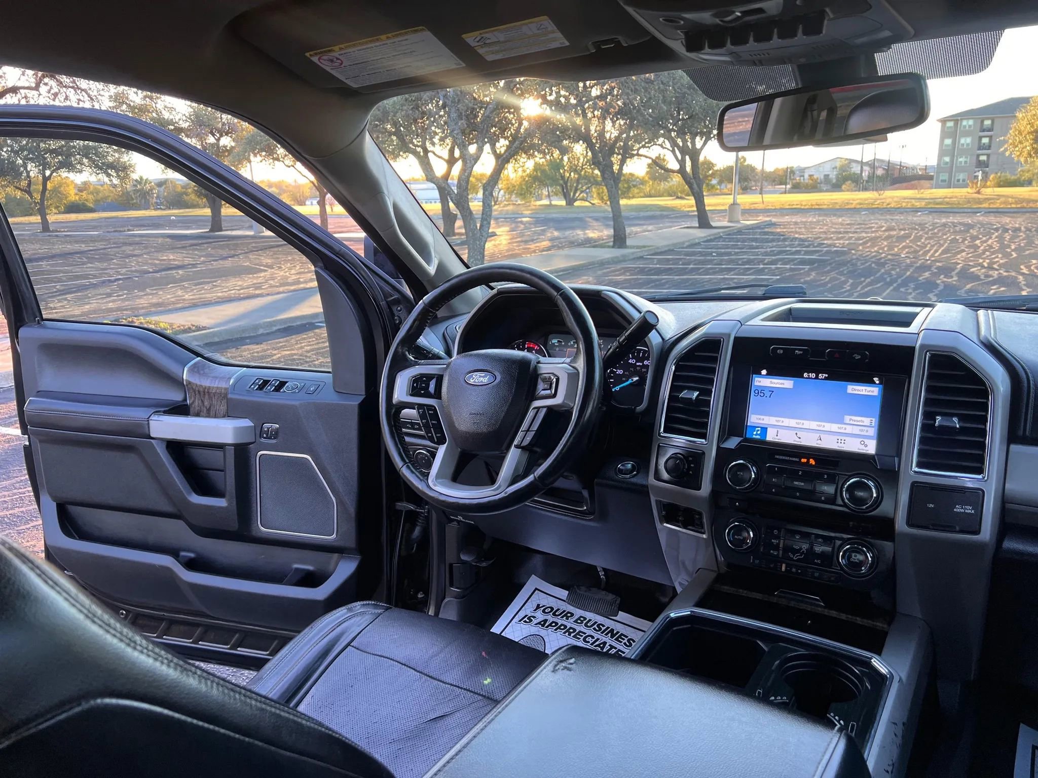 Used 2018 Ford F250 Lariat w/ Lariat Ultimate Package image 38