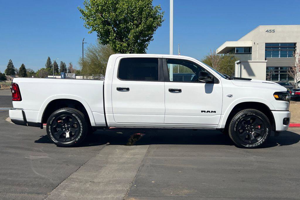 New 2026 RAM 1500 Big Horn AWD/4WD image 3