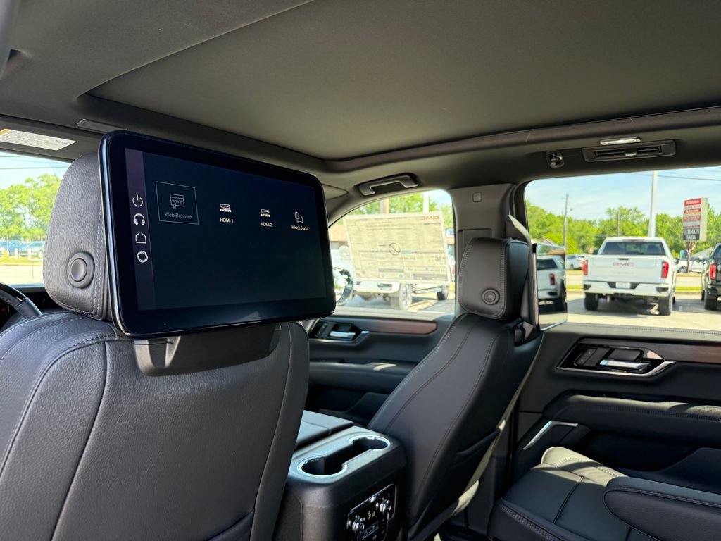 New 2026 GMC Yukon XL Denali w/ Denali Reserve Package AWD/4WD image 24