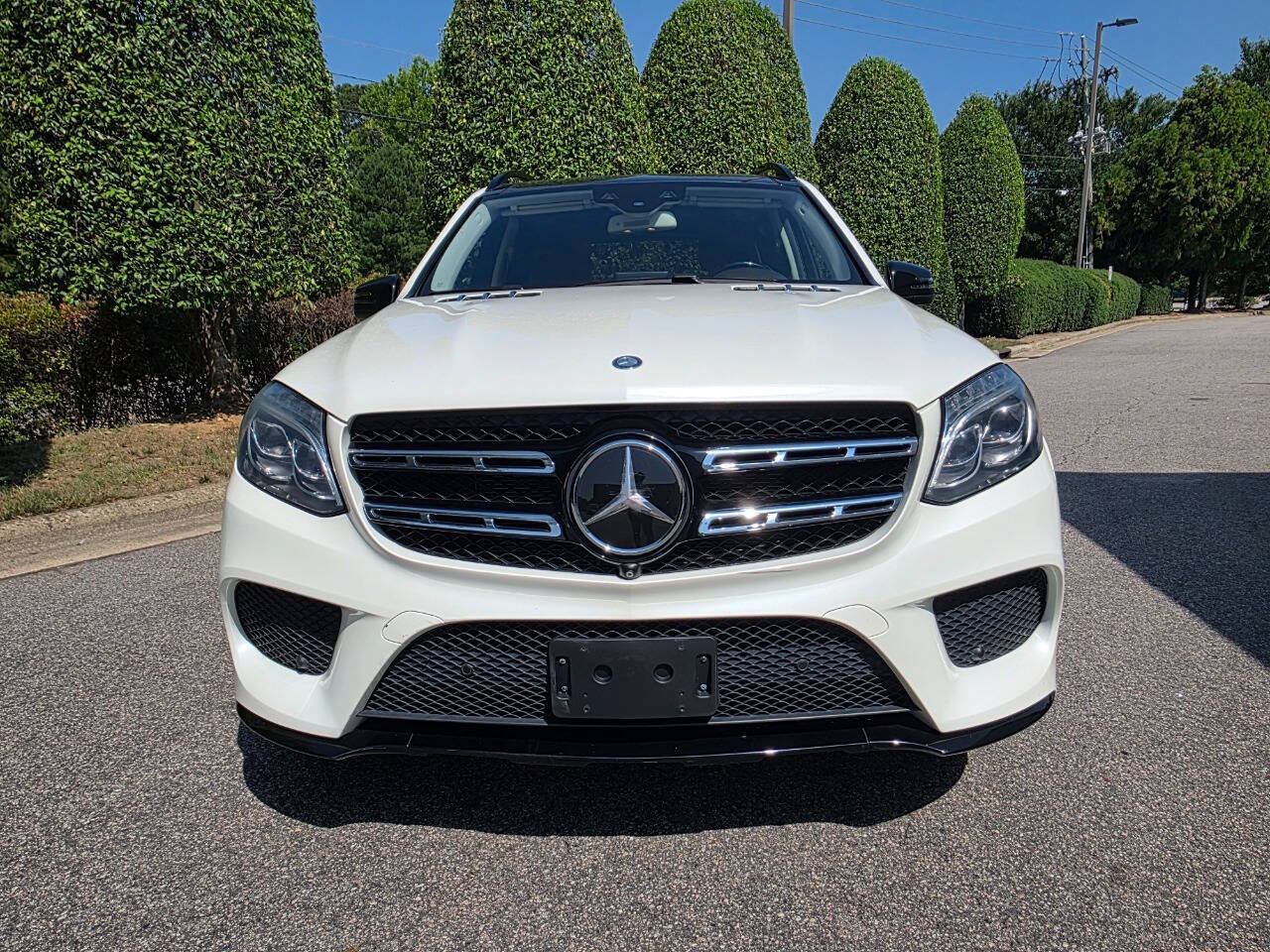 Used 2017 Mercedes-Benz GLS 550 4MATIC image 8