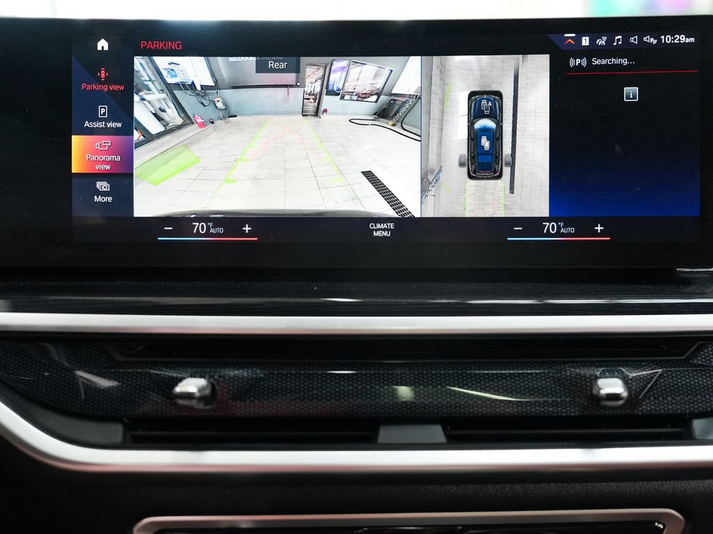 Used 2023 BMW X7 xDrive40i w/ M Sport Package AWD/4WD image 18