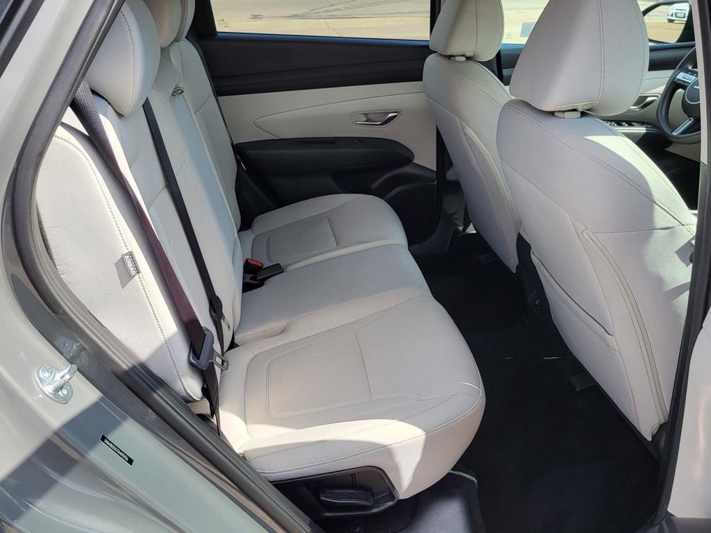 Used 2025 Hyundai Tucson SEL image 11
