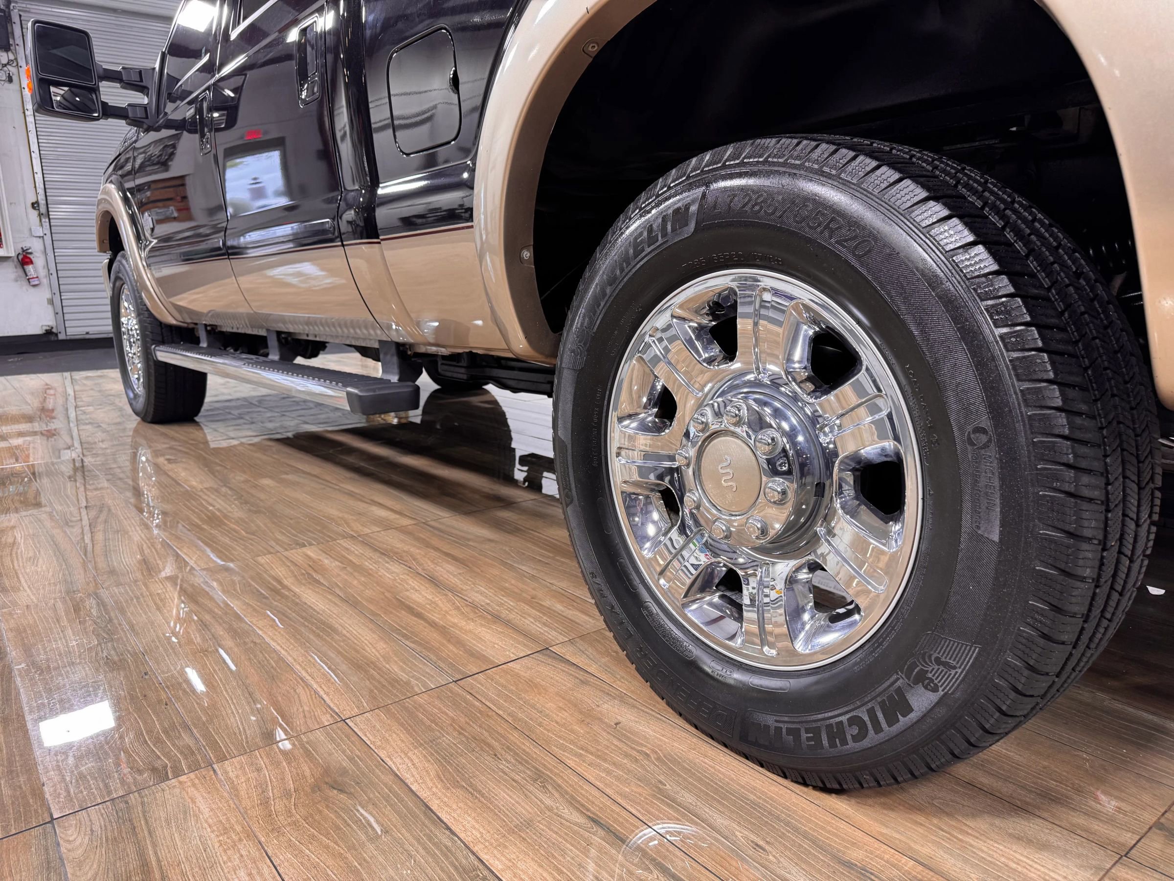 Used 2012 Ford F250 King Ranch w/ King Ranch w/Chrome Pkg image 10