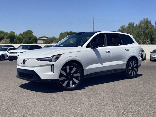 Certified 2025 Volvo EX90 Ultra AWD/4WD image 2