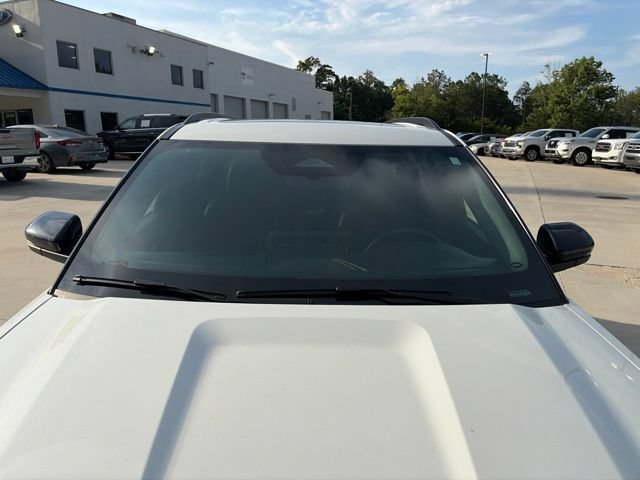 Certified 2025 Ford Explorer ST-Line w/ Premium Package AWD/4WD image 13
