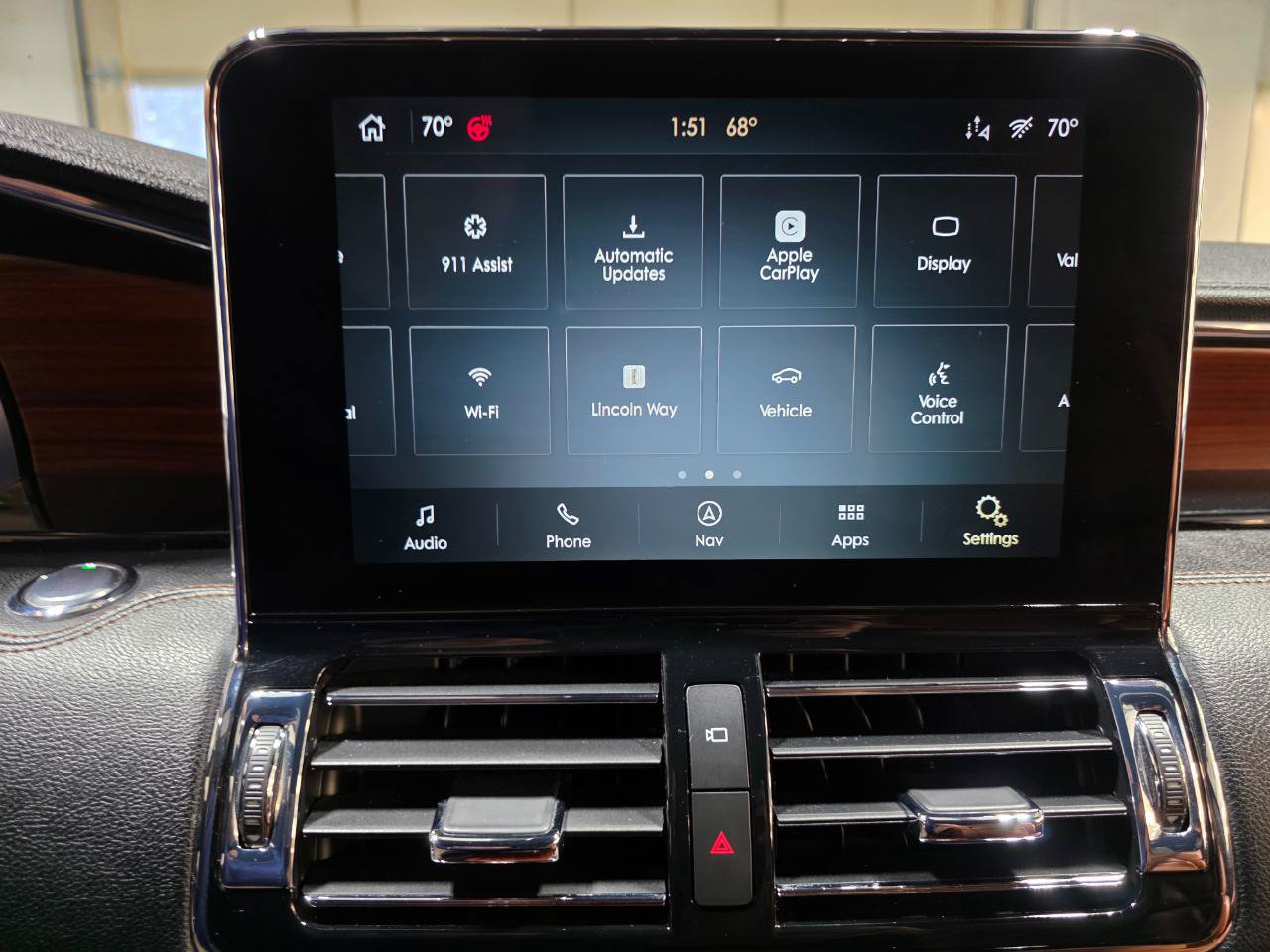 Used 2021 Lincoln Navigator Reserve AWD/4WD image 38