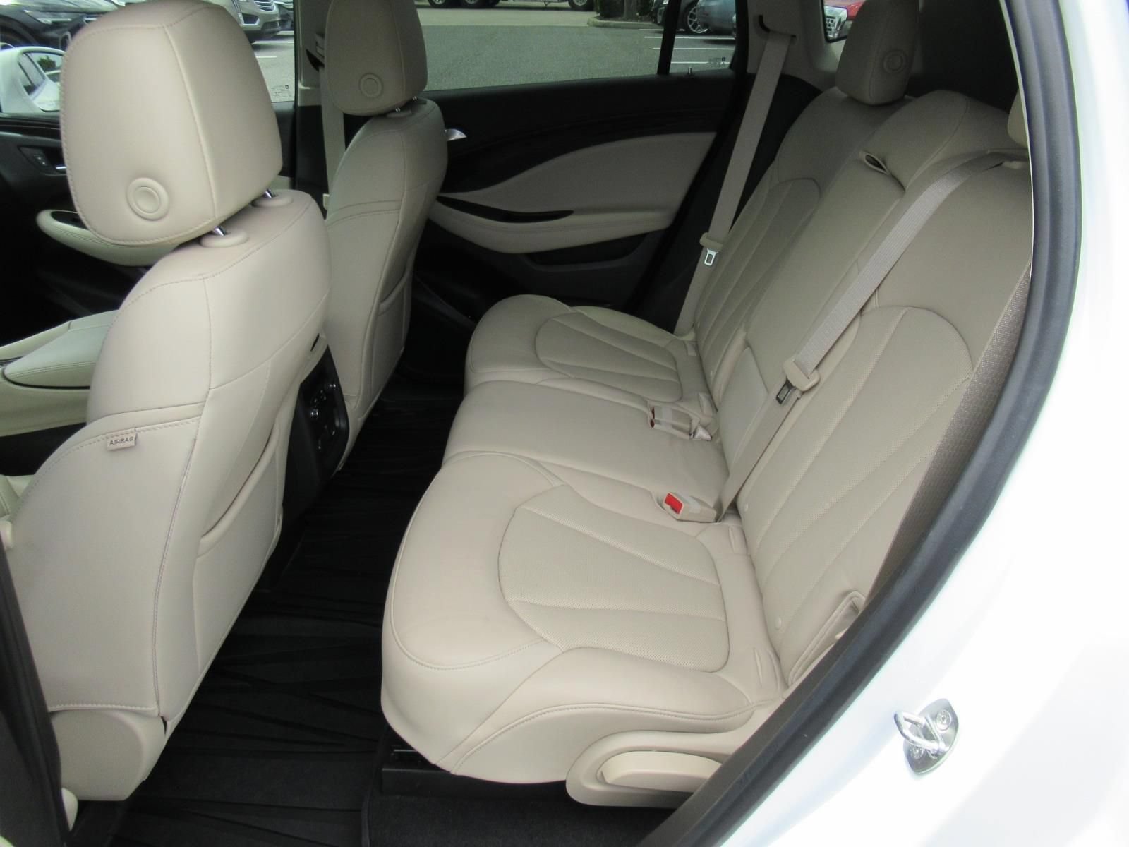 Used 2020 Buick Envision Essence FWD image 34