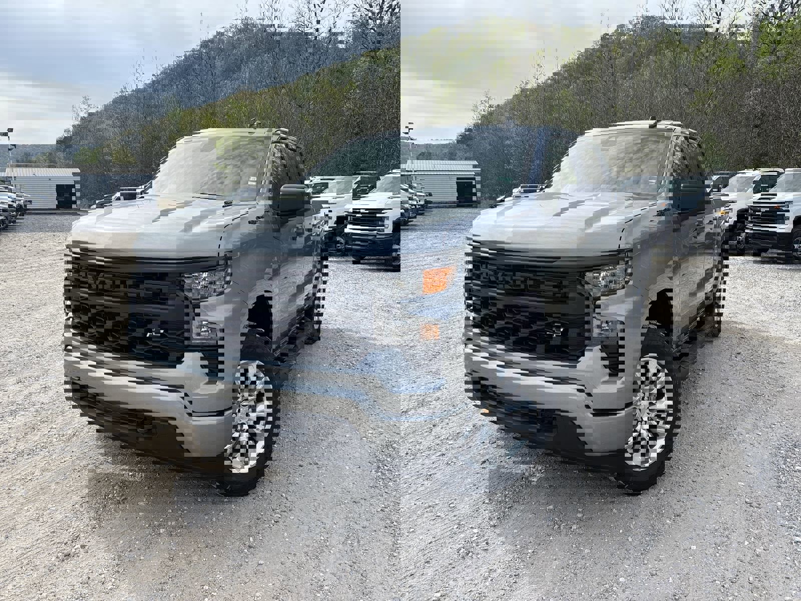 New 2026 Chevrolet Silverado 1500 Custom w/ LPO, Dark Essentials Package image 10