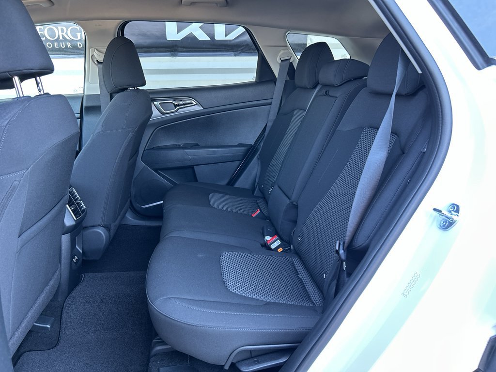 New 2026 Kia Sportage LX AWD/4WD image 12