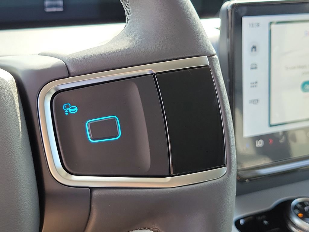 New 2025 Ford Expedition Active image 28
