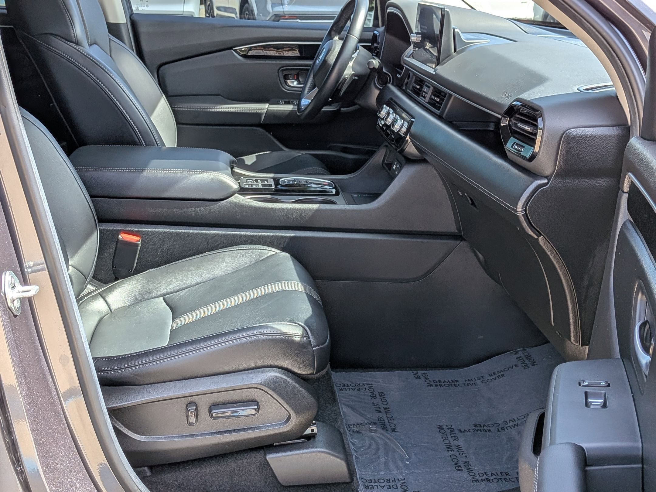 Certified 2025 Honda Pilot EX-L image 30