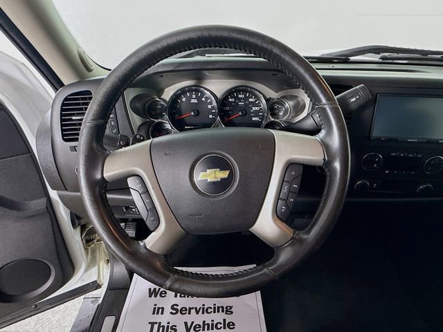 Used 2014 Chevrolet Silverado 2500 LT w/ Z71 Appearance Package image 13