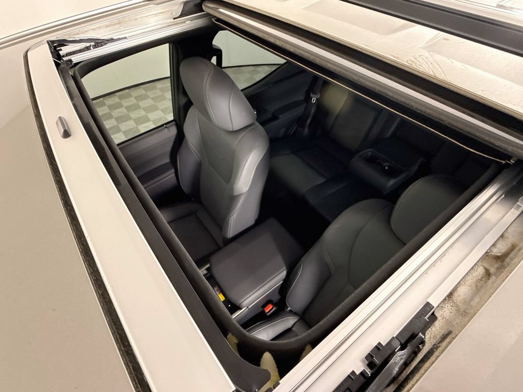 Used 2024 Lexus GX 550 w/ Accessory Package (Z1) AWD/4WD image 23