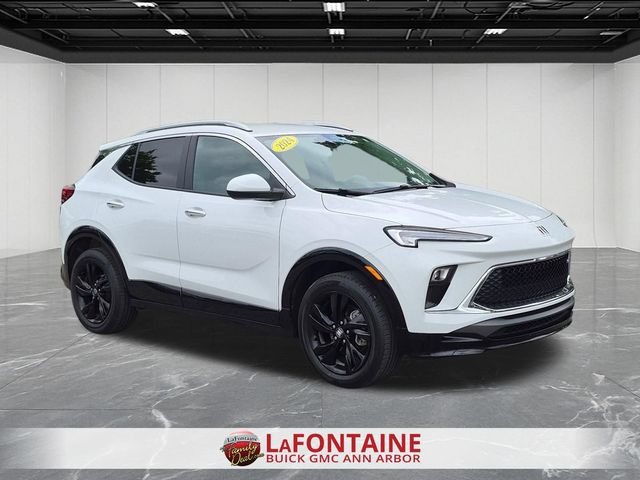 Certified 2024 Buick Encore GX Sport Touring AWD/4WD image 7