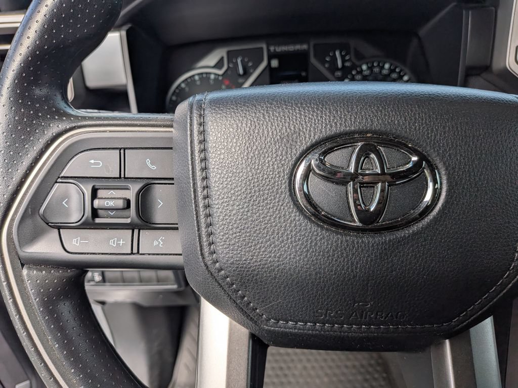 Used 2026 Toyota Tundra SR5 w/ SR5 Convenience Package AWD/4WD image 14