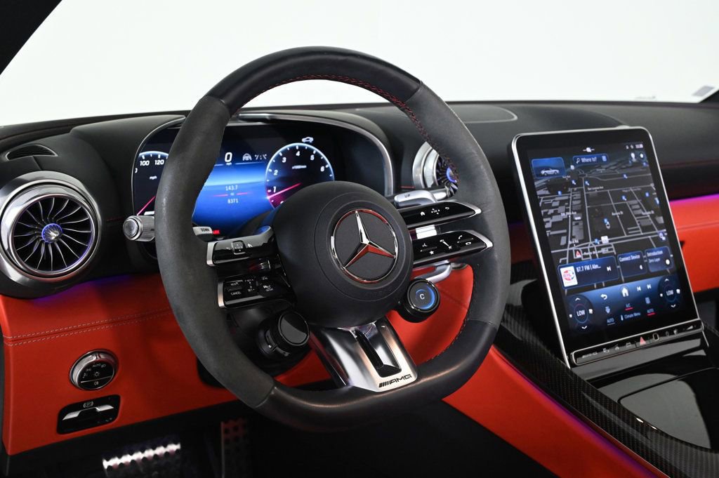 Used 2022 Mercedes-Benz SL 63 AMG 4MATIC image 10