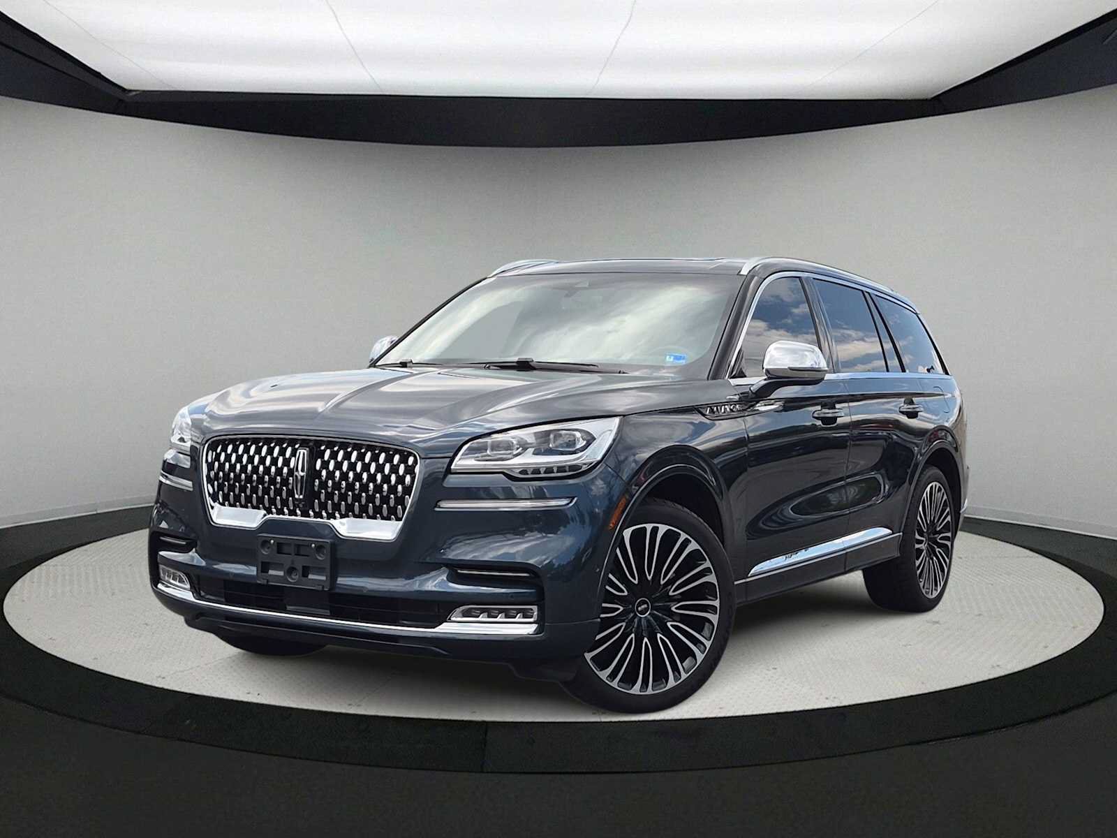 Used 2022 Lincoln Aviator Black Label w/ Dynamic Handling Package