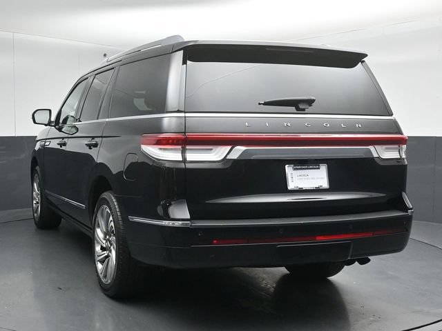 Certified 2023 Lincoln Navigator Reserve AWD/4WD image 6