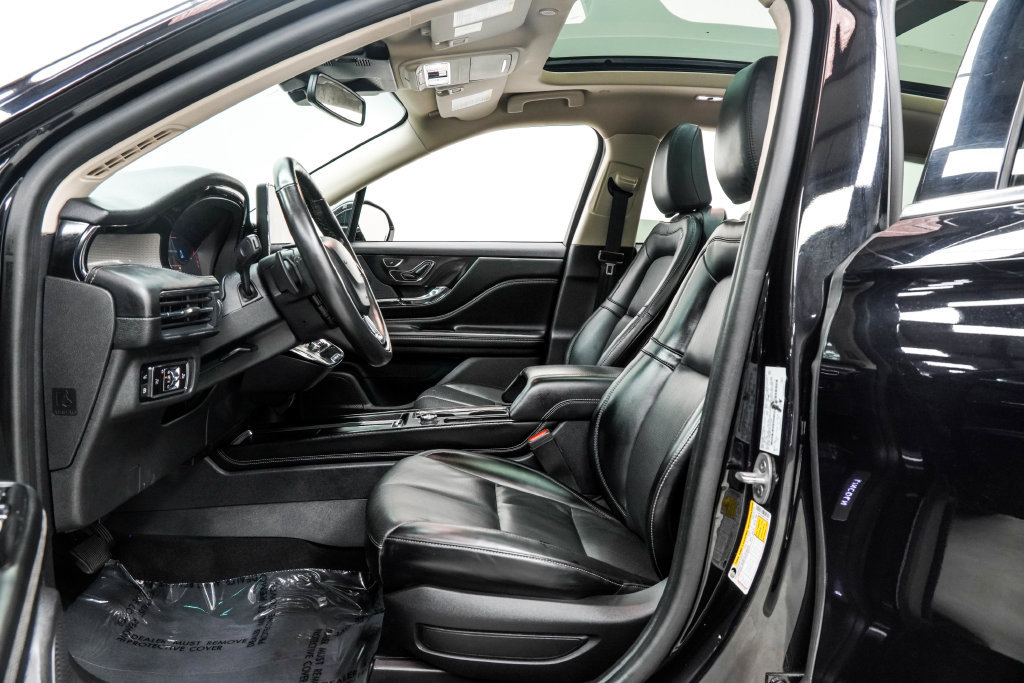 Used 2023 Lincoln Corsair Grand Touring AWD/4WD image 17