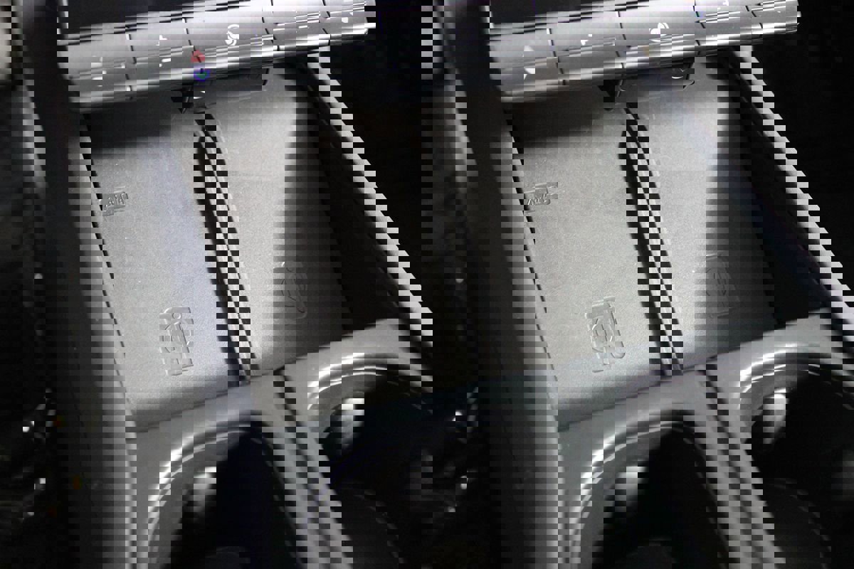 Used 2023 Fisker Ocean Extreme image 25