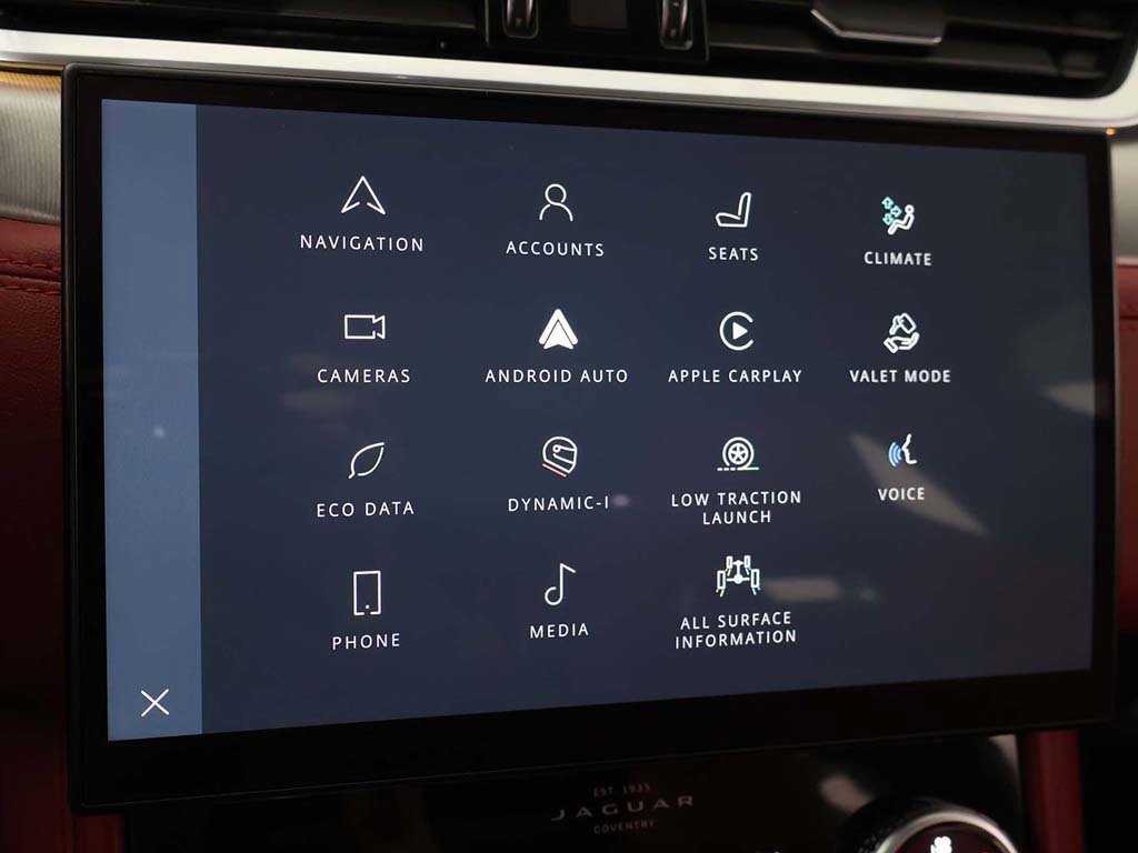 Used 2023 Jaguar F-PACE R-Dynamic S image 51